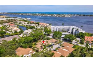 9 S Lakeshore Dr, Hypoluxo, FL 33462 Sold 03/05/24