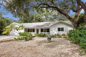 1865 SW 24th Ave, Fort Lauderdale, FL 33312 Sold 02/06/24