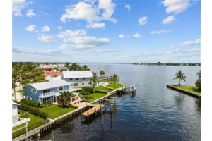 24 SW Riverway Blvd, Palm City, FL 34990 Sold 05/23/24