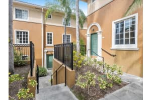 2841 NE 185th St 501, Aventura, FL 33180 Sold 12/05/23