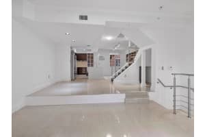 2841 NE 185th St 501, Aventura, FL 33180 Sold 12/05/23
