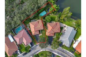 12483 NW 10th Pl, Sunrise, FL 33323 Sold 03/26/24