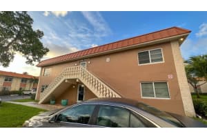 124 NE 19th Ct 212B, Wilton Manors, FL 33305 Sold 02/02/24
