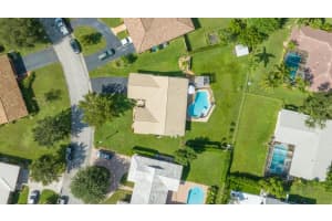 10661 NW 43rd Ct, Coral Springs, FL 33065 Sold 11/21/23