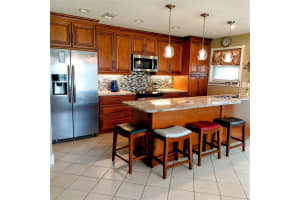 180 N High Point Blvd A, Boynton Beach, FL 33435 Sold 04/10/24