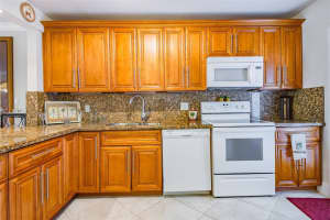 2731 NE 14th Street Cswy 325, Pompano Beach, FL 33062 Sold 03/13/24