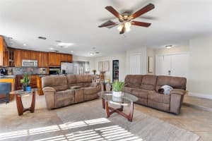 8164 NW 68th Ter, Tamarac, FL 33321 Sold 11/22/23