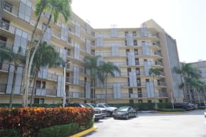 3101 N Country Club Dr 712, Aventura, FL 33180 Sold 12/18/23