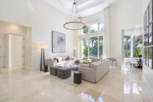 560 Coconut Palm Ter, Plantation, FL 33324 Sold 08/08/24