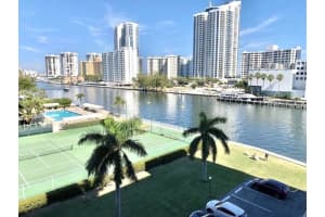 400 Leslie Dr 720, Hallandale Beach, FL 33009 Sold 01/12/24