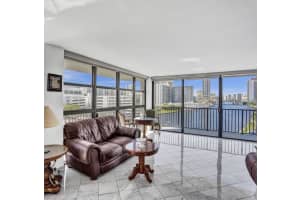 400 Leslie Dr 720, Hallandale Beach, FL 33009 Sold 01/12/24