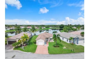 1355 SW 44th Ter, Deerfield Beach, FL 33442 Sold 11/22/23