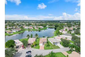 1355 SW 44th Ter, Deerfield Beach, FL 33442 Sold 11/22/23