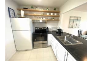 4805 NW 35th St 507, Lauderdale Lakes, FL 33319 Sold 01/29/24