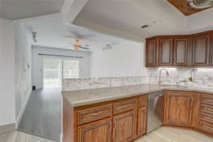 55 SW 2nd Ave 104 g, Boca Raton, FL 33432, Sold 11/17/23