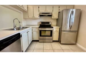 10525 NW 11th St #103, Pembroke Pines, FL 33026, Sold 11/20/23