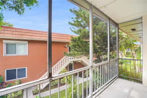 136 NE 19th Ct 216F, Wilton Manors, FL 33305 Sold 12/20/23