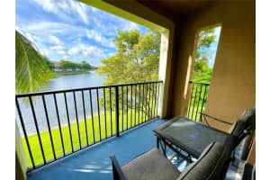 7980 N Nob Hill Rd 306, Tamarac, FL 33321 Sold 11/21/23