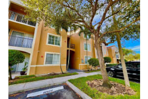 7980 N Nob Hill Rd 306, Tamarac, FL 33321 Sold 11/21/23