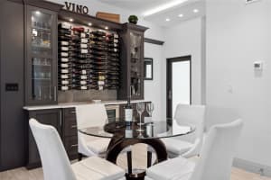 1594 S Ocean Ln 221, Fort Lauderdale, FL 33316 Sold 12/22/23