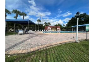 2271 NW 47th Ter 109, Lauderhill, FL 33313 Sold 11/28/23