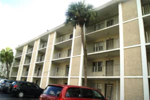 MLS# F10405129, Lauderdale Lakes, Florida 33313