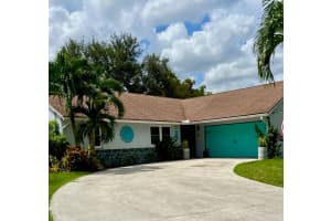 110 Barcelona Dr, Royal Palm Beach, FL 33411 Sold 12/01/23