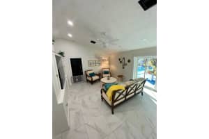 110 Barcelona Dr, Royal Palm Beach, FL 33411 Sold 12/01/23