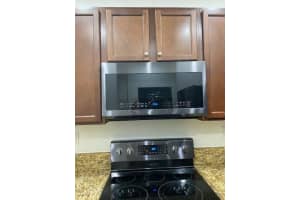 807 SW 147th Ave 1402, Pembroke Pines, FL 33027 Sold 01/18/24