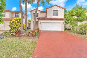 6337 NW 39th Ct, Coral Springs, FL 33067 Sold 02/28/24