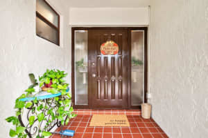 6180 Olivewood Cir, Greenacres, FL 33463 Sold 11/15/23