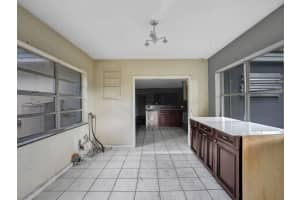 724 NW 17th St, Fort Lauderdale, FL 33311 Sold 12/29/23