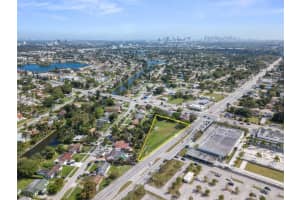 9521 NW 17th Ave, Miami, FL 33147 Sold 03/19/25
