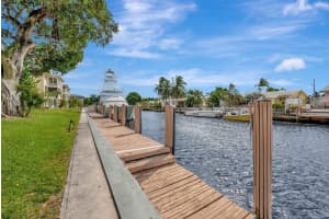 1000 SW 12th St 210, Fort Lauderdale, FL 33315 Sold 12/15/23