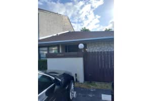 20031 NE 2nd Pl 20031, North Miami Beach, FL 33179 Sold 12/13/23