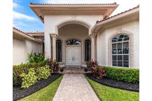 10880 Hawks Vista St, Plantation, FL 33324 Sold 12/01/23