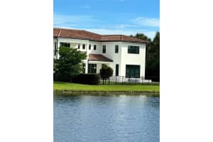 8172 Grand Prix Ln, Boynton Beach, FL 33472 Sold 03/08/24