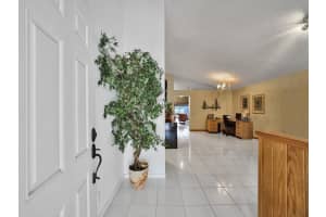 1877 NW 99th Ave, Plantation, FL 33322 Sold 01/26/24