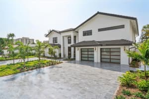 1950 Water's Edge, Lauderdale By The Sea, FL 33062 Sold 01/23/24