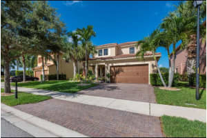 7462 NW 110th Dr, Parkland, FL 33076 Sold 02/19/24