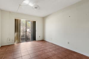 5216 NE 6th Ave B3 B3, Oakland Park, FL 33334 Sold 12/14/23