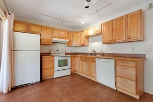 5216 NE 6th Ave B3 B3, Oakland Park, FL 33334 Sold 12/14/23