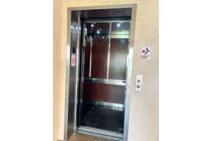 1055 Country Club Dr 409, Margate, FL 33063 Sold 05/10/24