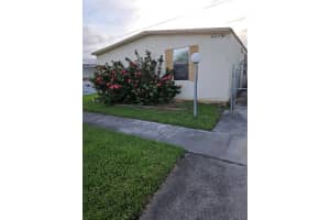 110 NW 218th Ln, Pembroke Pines, FL 33029 Sold 12/15/23
