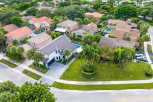 6220 NW 77th Pl, Parkland, FL 33067 Sold 12/18/23