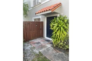 8418 SW 23rd Ct, Miramar, FL 33025 Sold 12/08/23