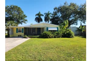 3019 N 57th Dr, Hollywood, FL 33021 Sold 11/15/23