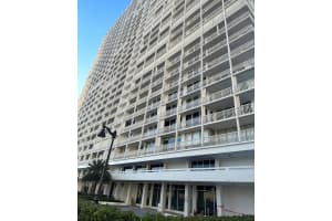 2200 S Ocean Ln 1707, Fort Lauderdale, FL 33316 Sold 01/19/24