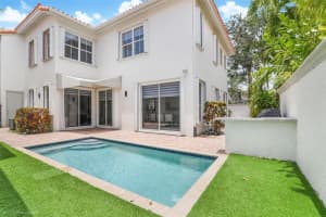 1487 Mariner Way, Hollywood, FL 33019 Sold 12/26/23