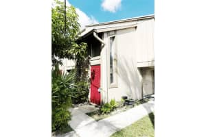 2055 NW 56th Ave 34E, Lauderhill, FL 33313 Sold 02/12/24